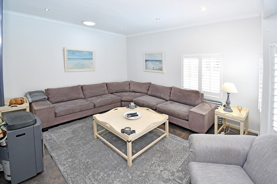 3 Bedroom Property for Sale in Parkmore Gauteng