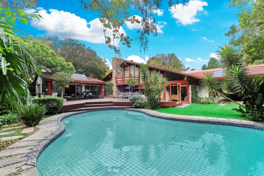 5 Bedroom Property for Sale in Morningside Manor Gauteng