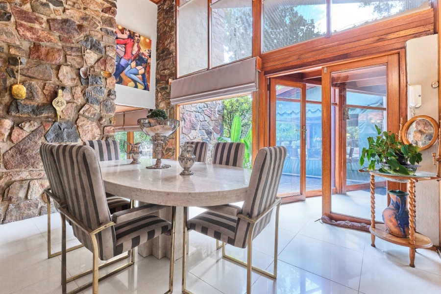 5 Bedroom Property for Sale in Morningside Manor Gauteng