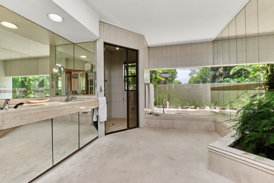 5 Bedroom Property for Sale in Morningside Manor Gauteng