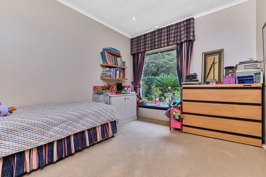 5 Bedroom Property for Sale in Morningside Manor Gauteng