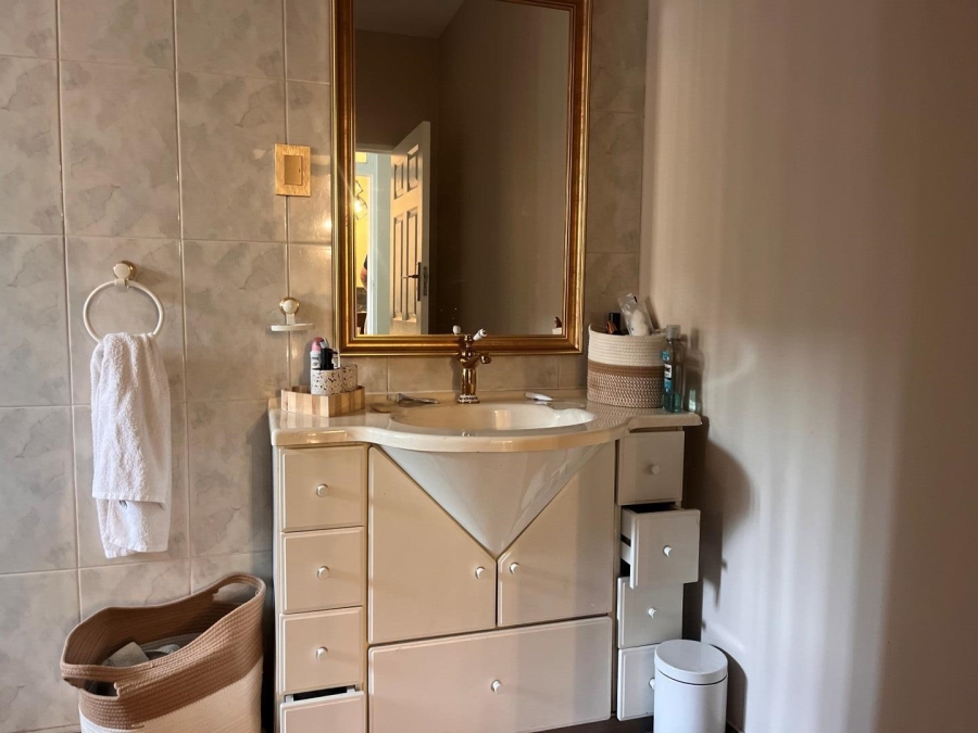 3 Bedroom Property for Sale in Linksfield Gauteng