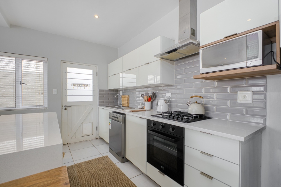 3 Bedroom Property for Sale in Linden Gauteng