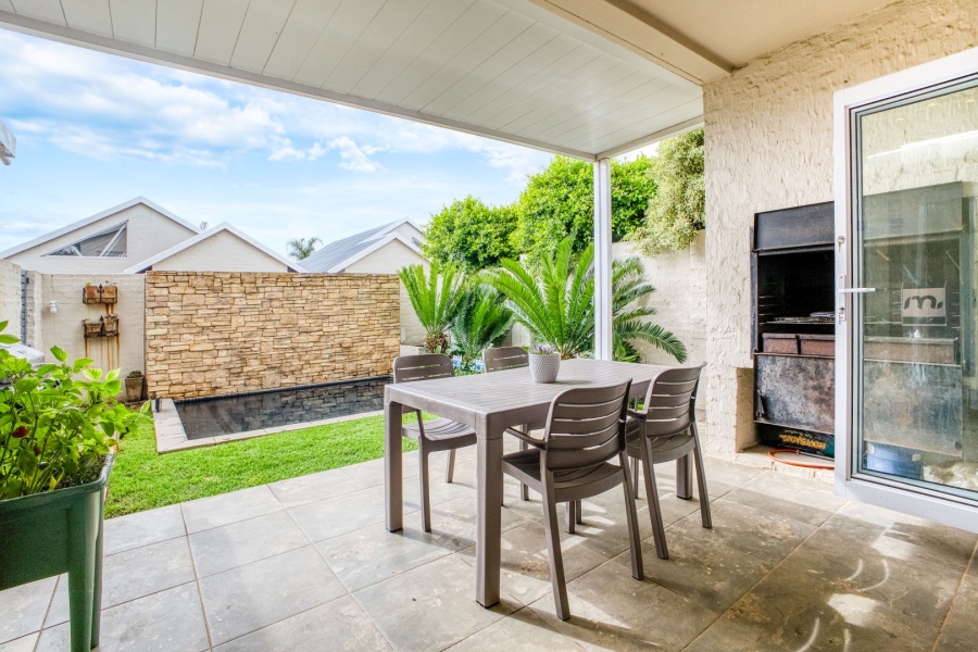 3 Bedroom Property for Sale in Linden Gauteng