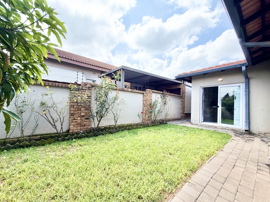 3 Bedroom Property for Sale in Kyalami Hills Gauteng