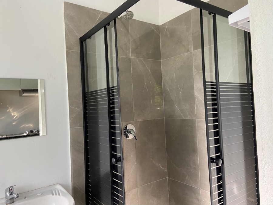 1 Bedroom Property for Sale in Ferndale Gauteng