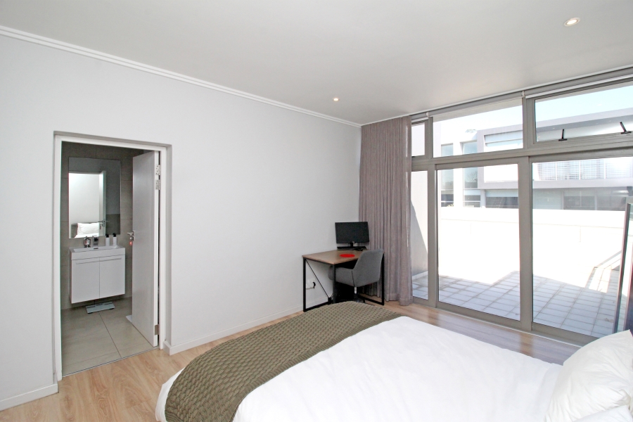 3 Bedroom Property for Sale in Hurlingham Gauteng