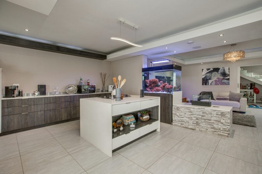 3 Bedroom Property for Sale in Bryanston Gauteng