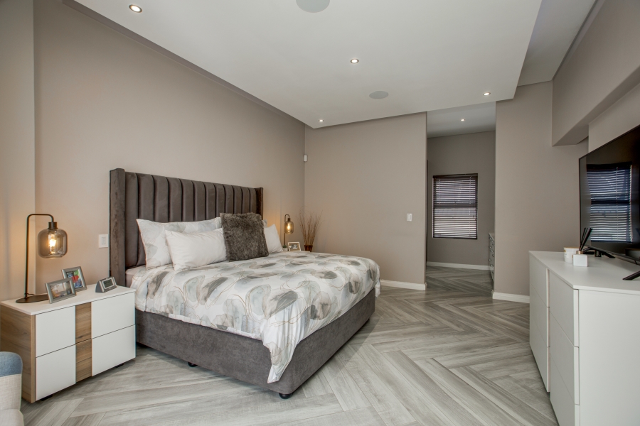 3 Bedroom Property for Sale in Bryanston Gauteng