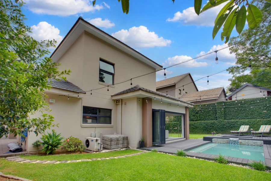 3 Bedroom Property for Sale in Bryanston Gauteng