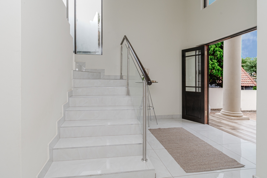 To Let 4 Bedroom Property for Rent in Fourways Gauteng