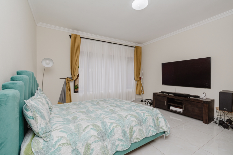 To Let 4 Bedroom Property for Rent in Fourways Gauteng