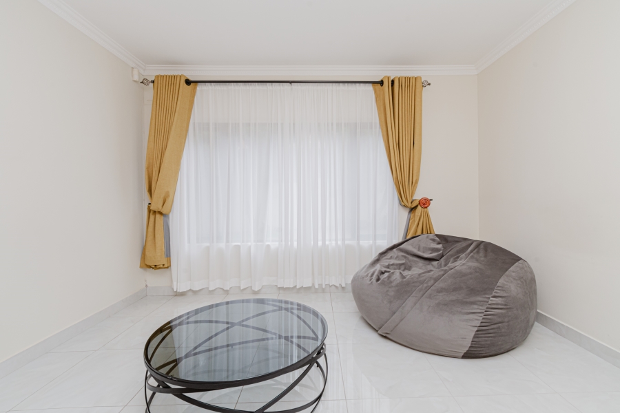 To Let 4 Bedroom Property for Rent in Fourways Gauteng