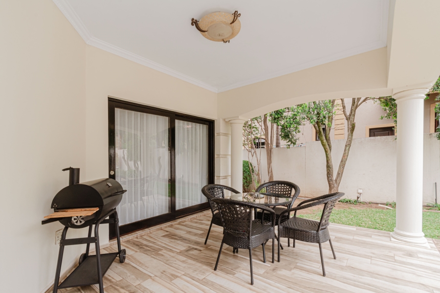 To Let 4 Bedroom Property for Rent in Fourways Gauteng