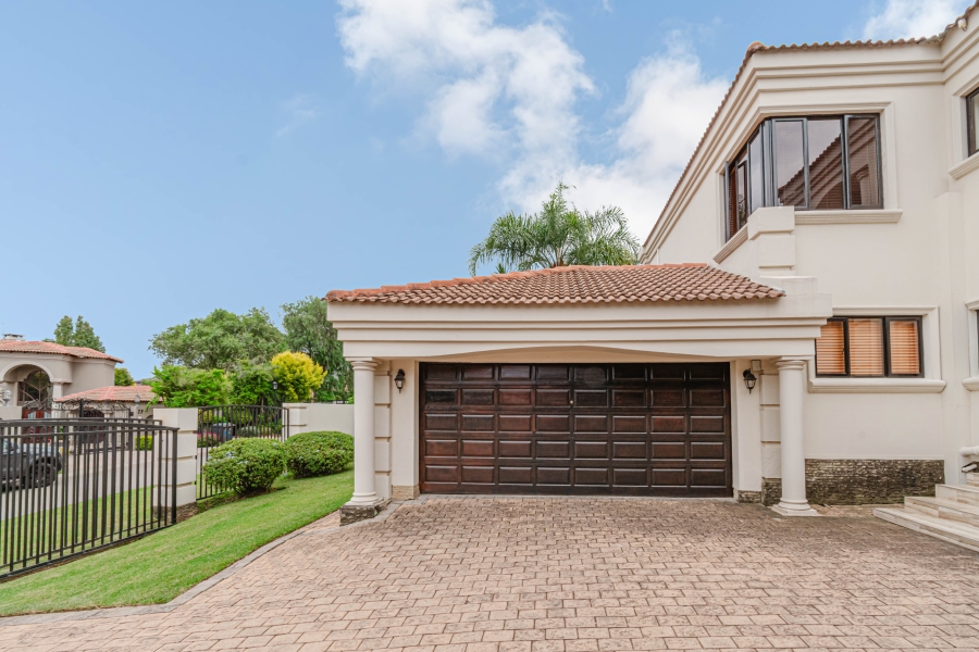 To Let 4 Bedroom Property for Rent in Fourways Gauteng