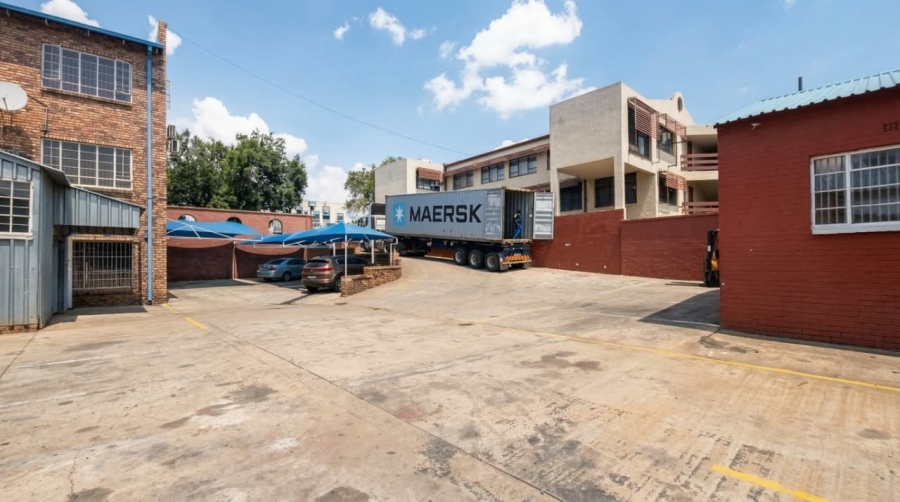 To Let commercial Property for Rent in Booysens Gauteng