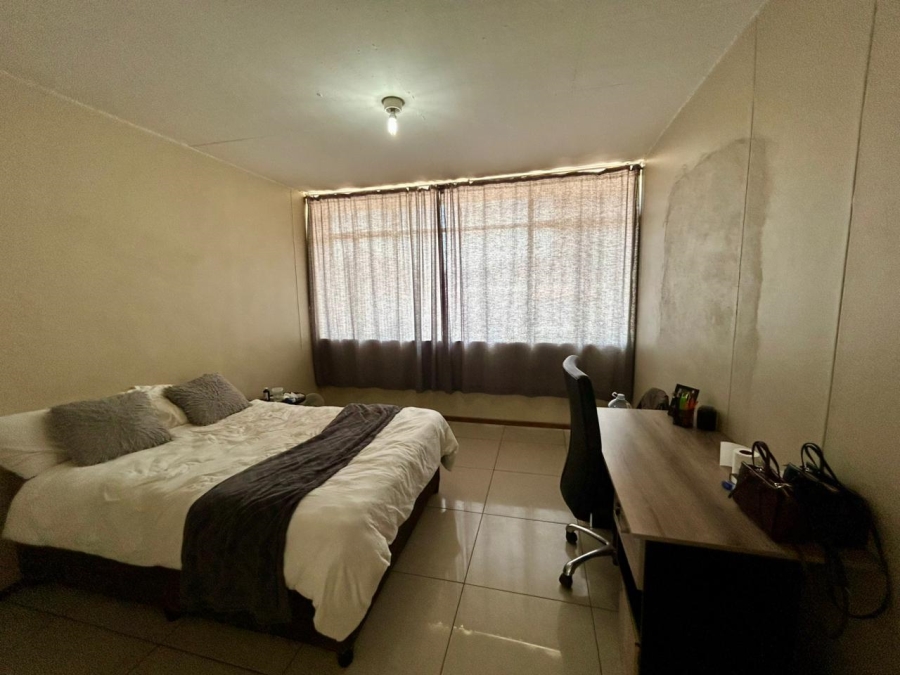 3 Bedroom Property for Sale in Sunnyside Gauteng