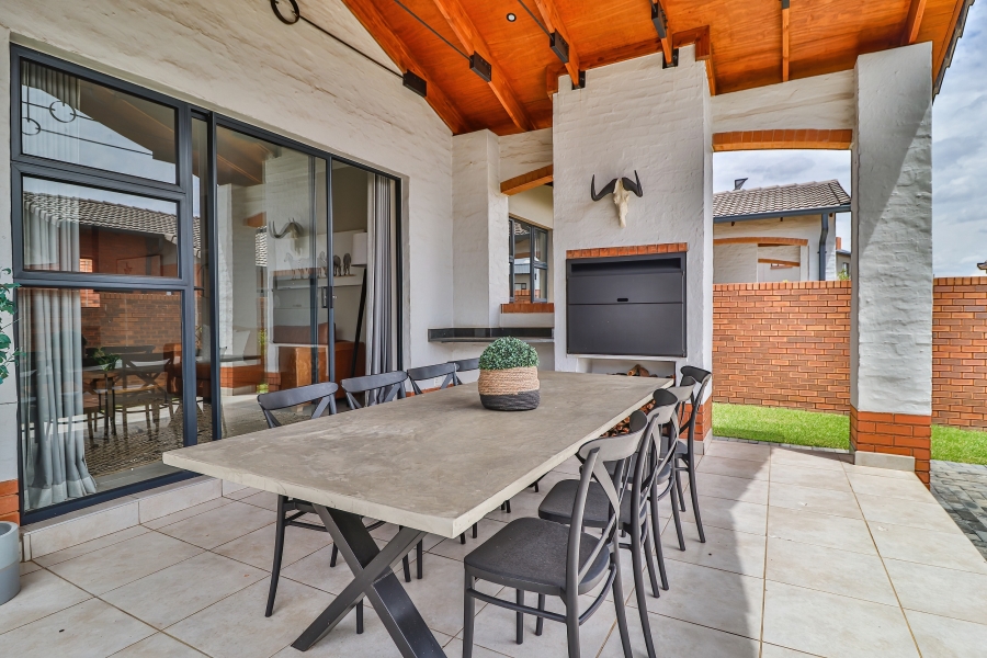 3 Bedroom Property for Sale in Six Fountains Residential Estate Gauteng