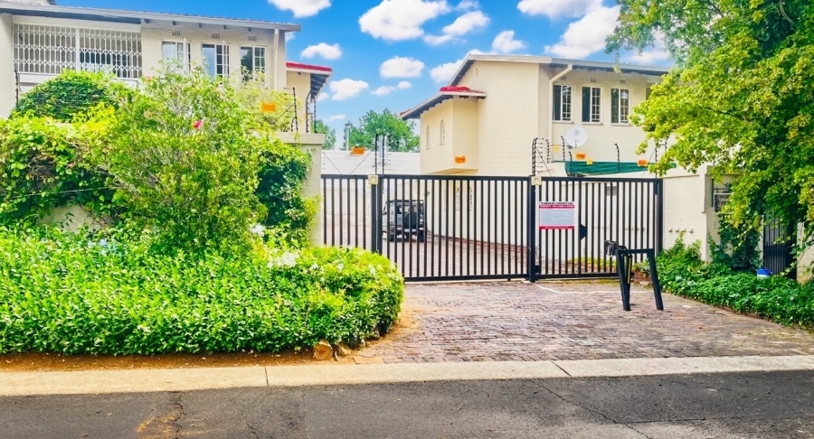 3 Bedroom Property for Sale in Parkmore Gauteng