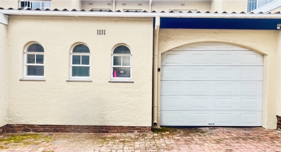 3 Bedroom Property for Sale in Parkmore Gauteng