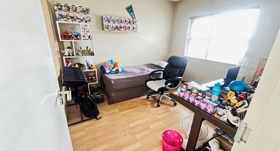 1 Bedroom Property for Sale in Sunninghill Gauteng