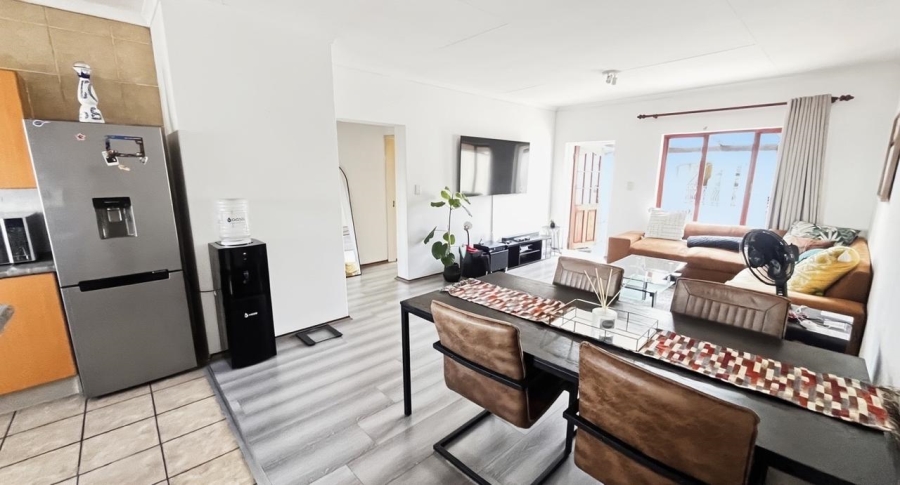 2 Bedroom Property for Sale in Sunninghill Gauteng