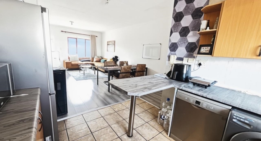 2 Bedroom Property for Sale in Sunninghill Gauteng