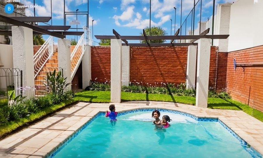 2 Bedroom Property for Sale in Sunninghill Gauteng