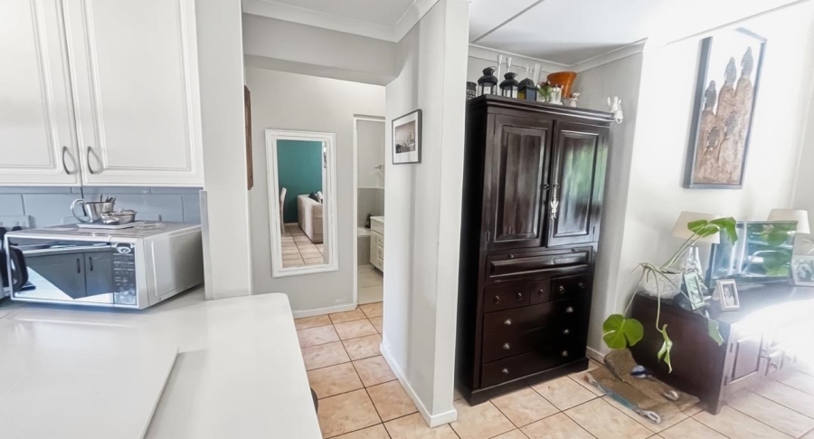 2 Bedroom Property for Sale in Sunninghill Gauteng