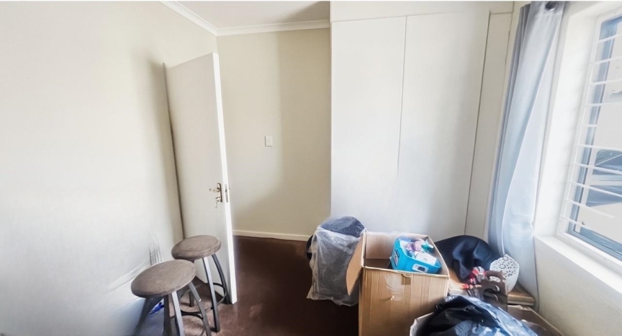 2 Bedroom Property for Sale in Sunninghill Gauteng