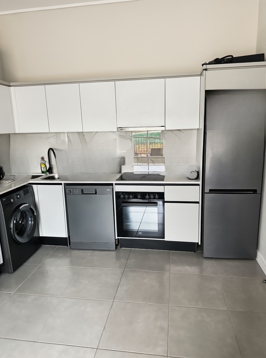 1 Bedroom Property for Sale in Waterfall Gauteng