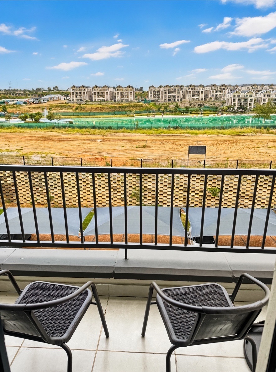 1 Bedroom Property for Sale in Waterfall Gauteng