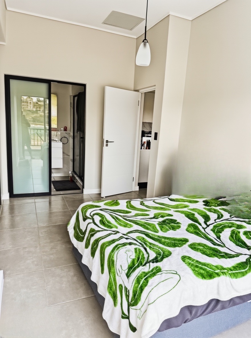 1 Bedroom Property for Sale in Waterfall Gauteng