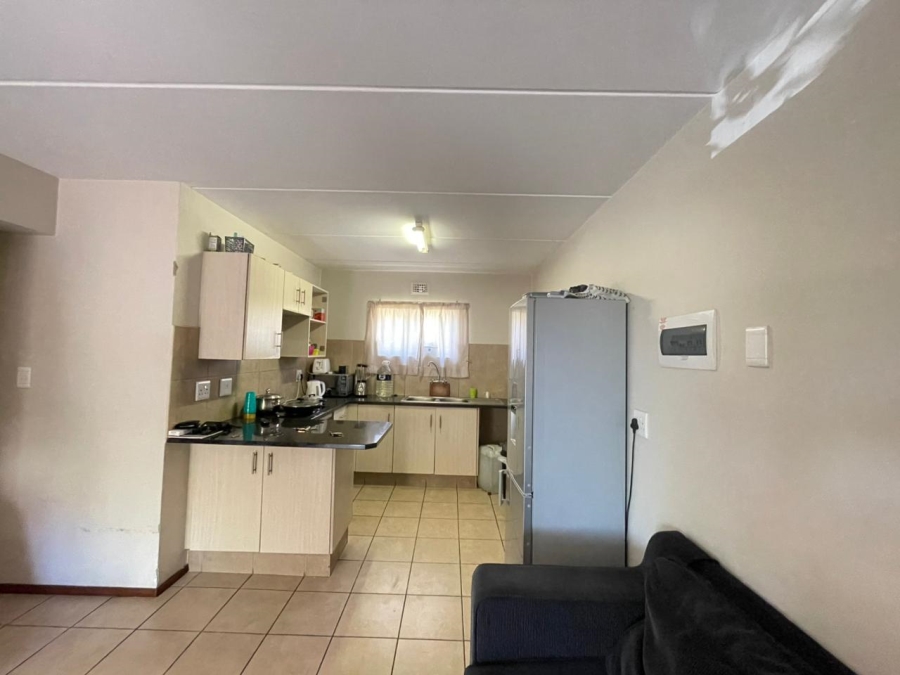 2 Bedroom Property for Sale in Noordwyk Gauteng