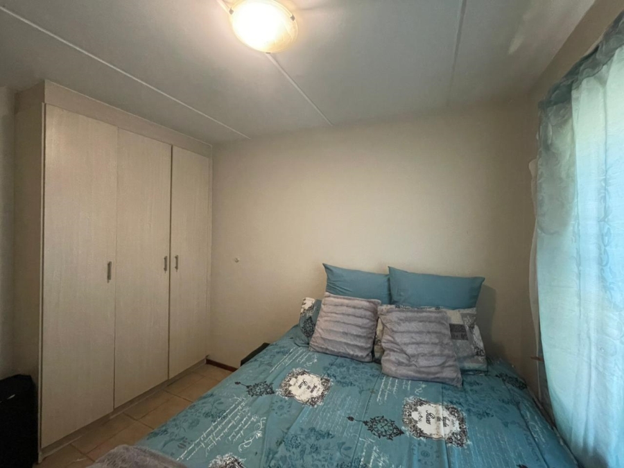 2 Bedroom Property for Sale in Noordwyk Gauteng