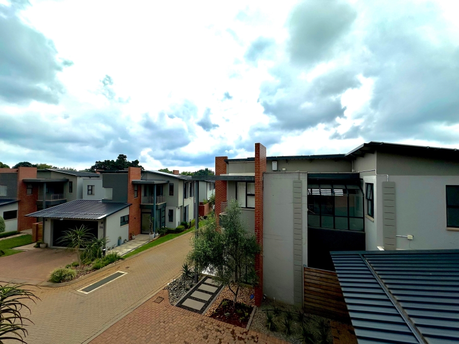 3 Bedroom Property for Sale in Queenswood Gauteng