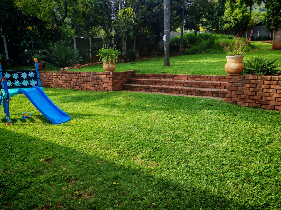 4 Bedroom Property for Sale in Mountain View Gauteng