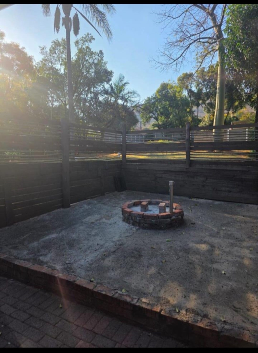 4 Bedroom Property for Sale in Mountain View Gauteng