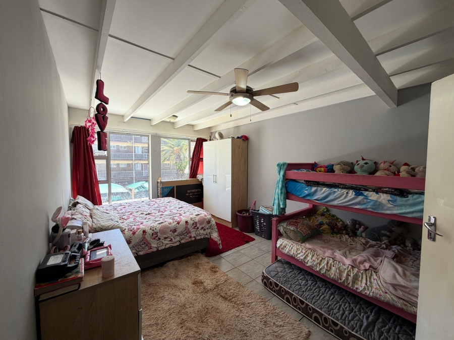 1 Bedroom Property for Sale in Waverley Gauteng