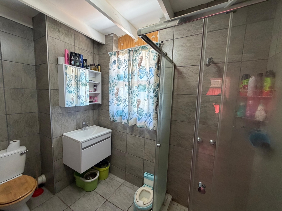 1 Bedroom Property for Sale in Waverley Gauteng