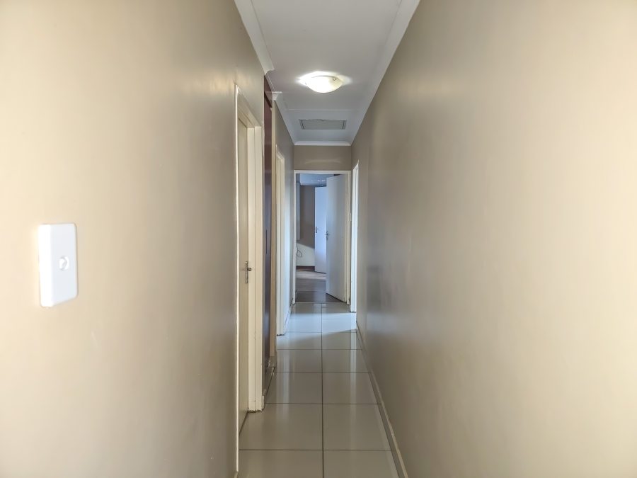 3 Bedroom Property for Sale in Eldorette Gauteng