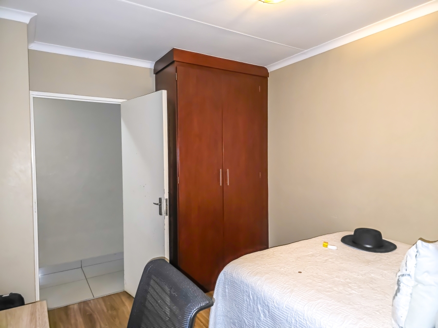 3 Bedroom Property for Sale in Eldorette Gauteng