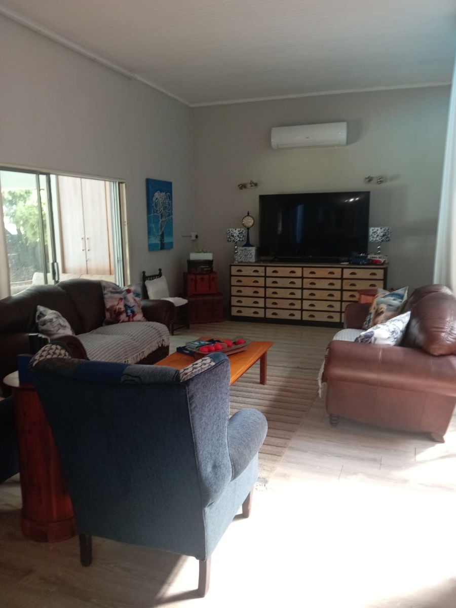 3 Bedroom Property for Sale in Vanderbijlpark SE 2 Gauteng