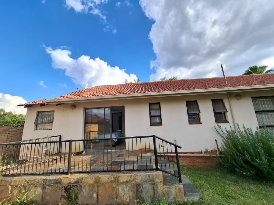 3 Bedroom Property for Sale in Montana Gauteng
