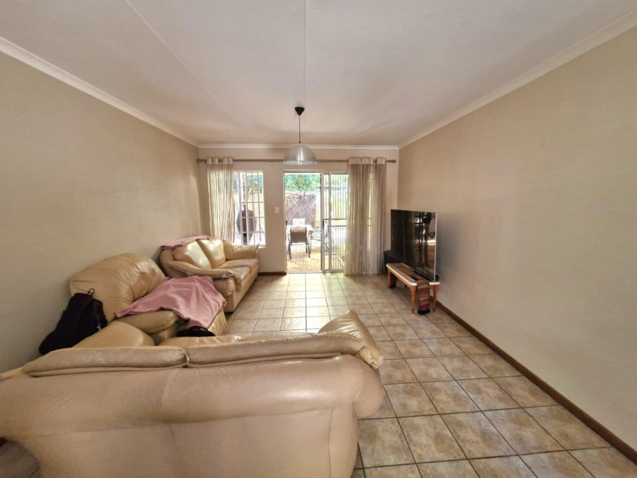3 Bedroom Property for Sale in Sinoville Gauteng