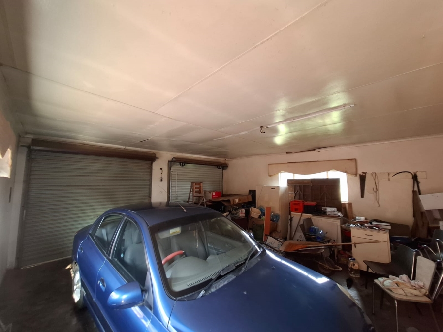 3 Bedroom Property for Sale in Andeon AH Gauteng