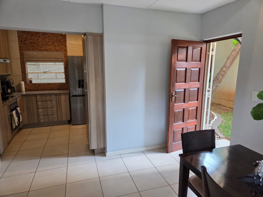 3 Bedroom Property for Sale in Sunninghill Gauteng