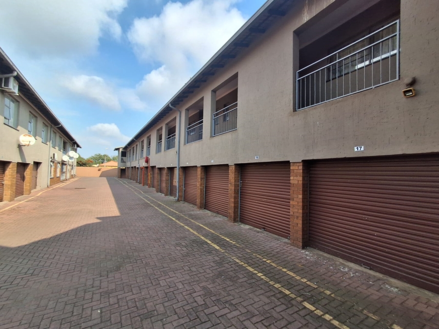 2 Bedroom Property for Sale in Vanderbijlpark CE 3 Gauteng