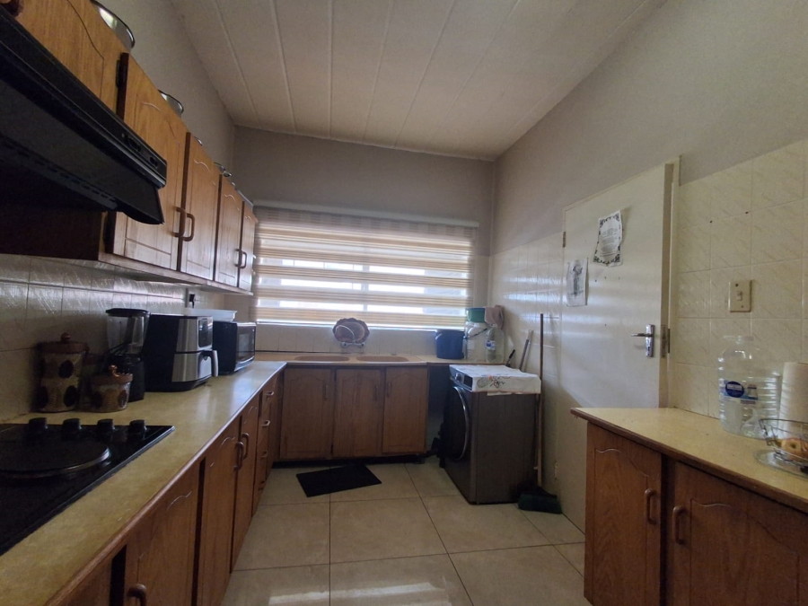 2 Bedroom Property for Sale in Vanderbijlpark CE 3 Gauteng