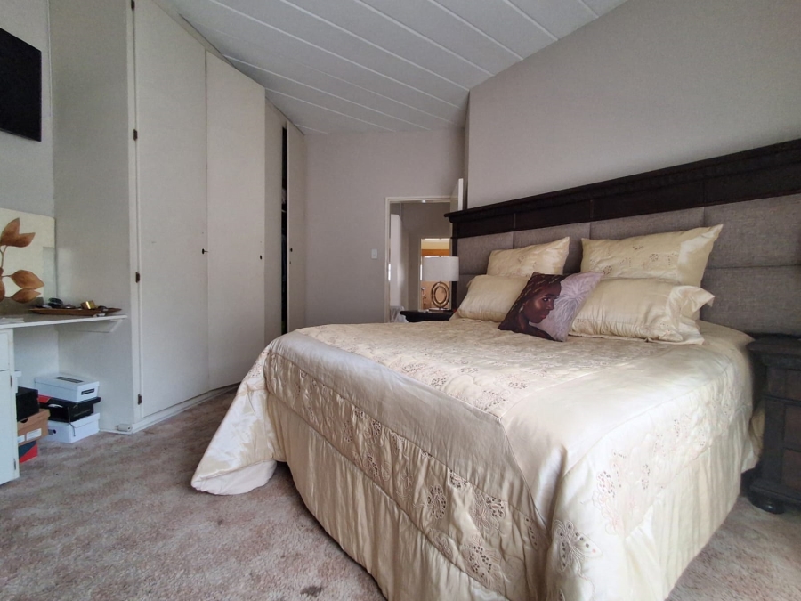 2 Bedroom Property for Sale in Vanderbijlpark CE 3 Gauteng